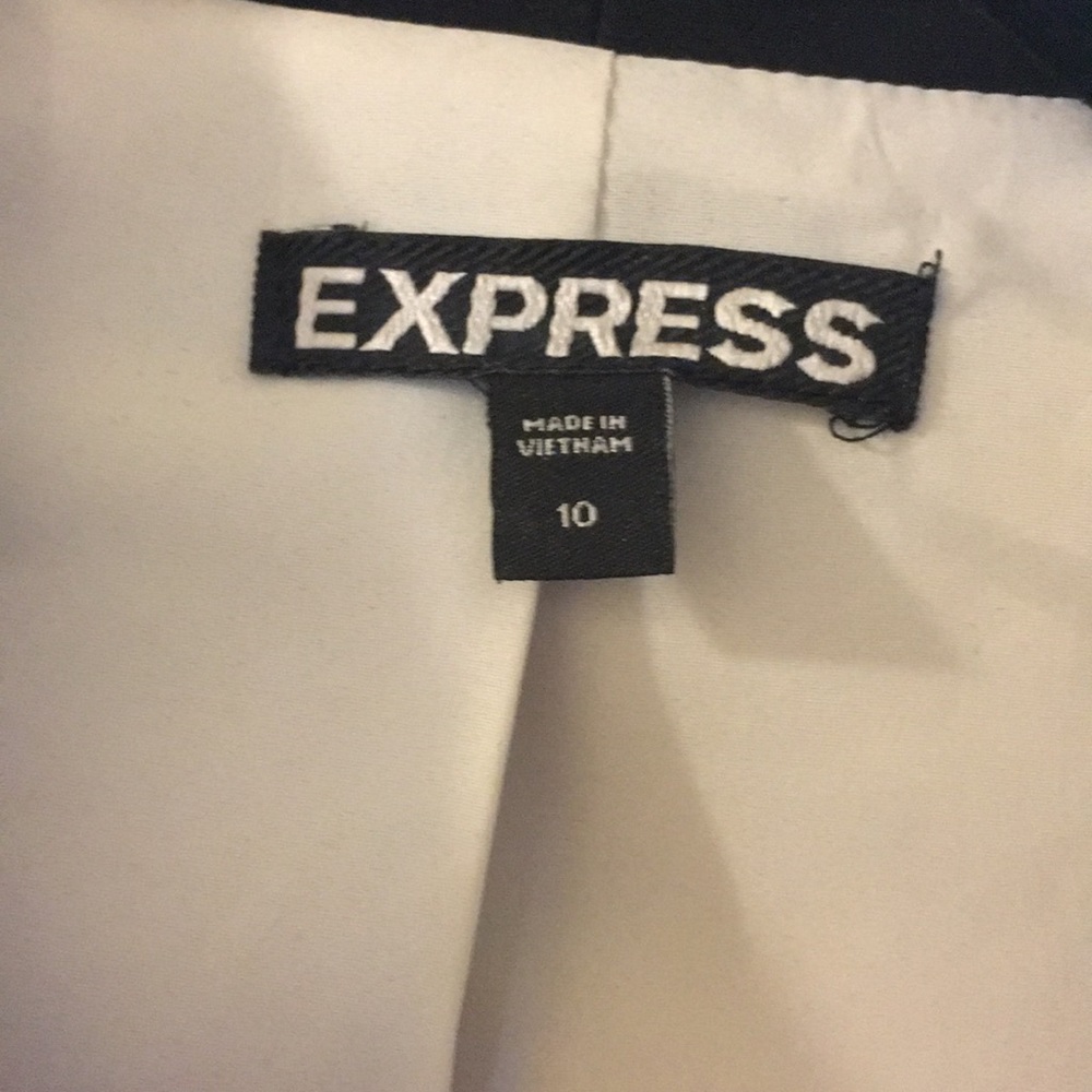 Express Blazer - Picture 3 of 3